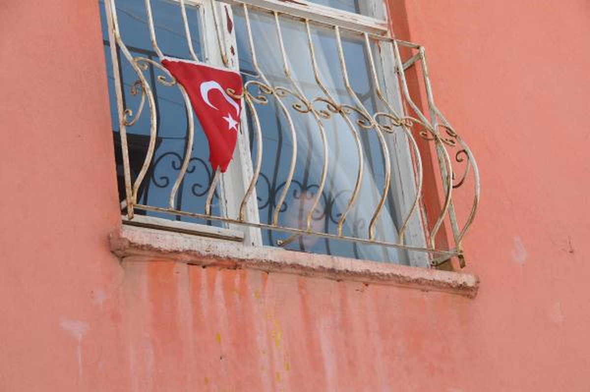 'Sözleşmeyle Satılan Kız' Baba Evinde