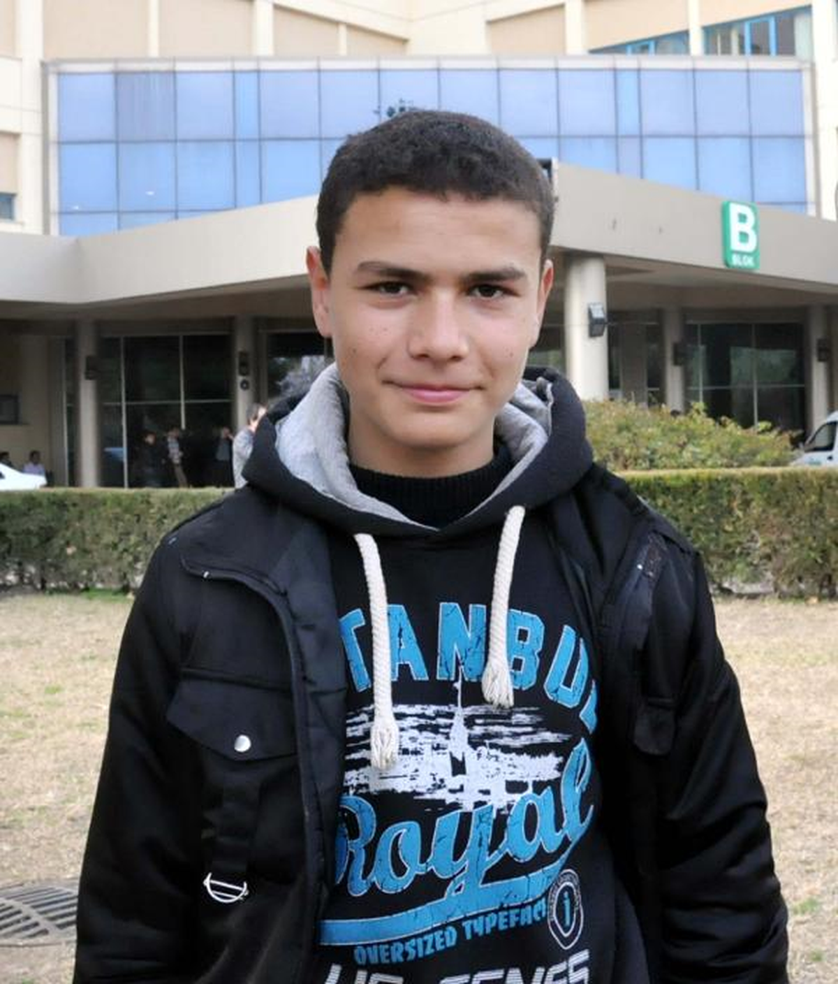 Babasının Nakil Ellerinden Tuttu