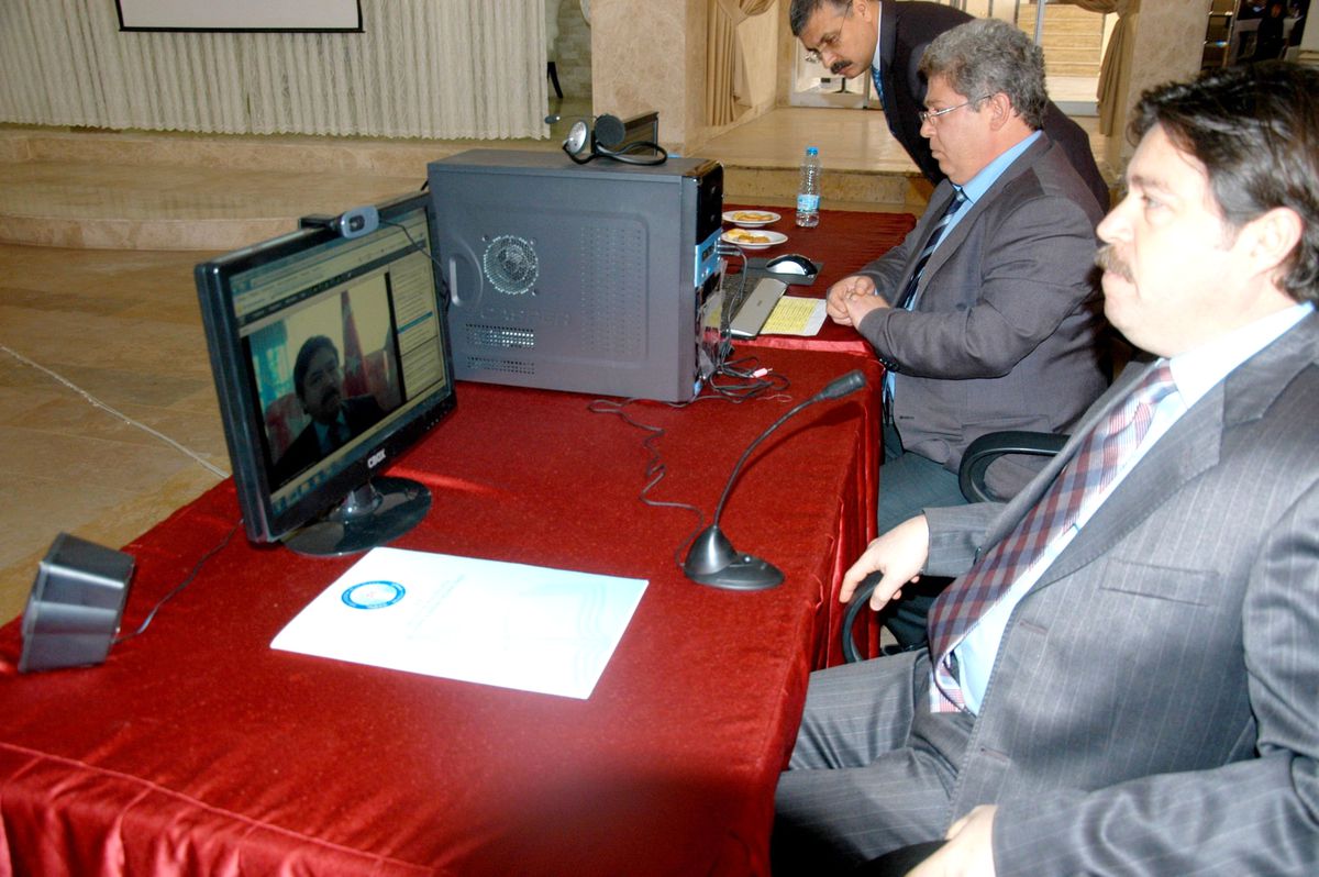 Eğitim Camiası E-Konferansta Buluştu