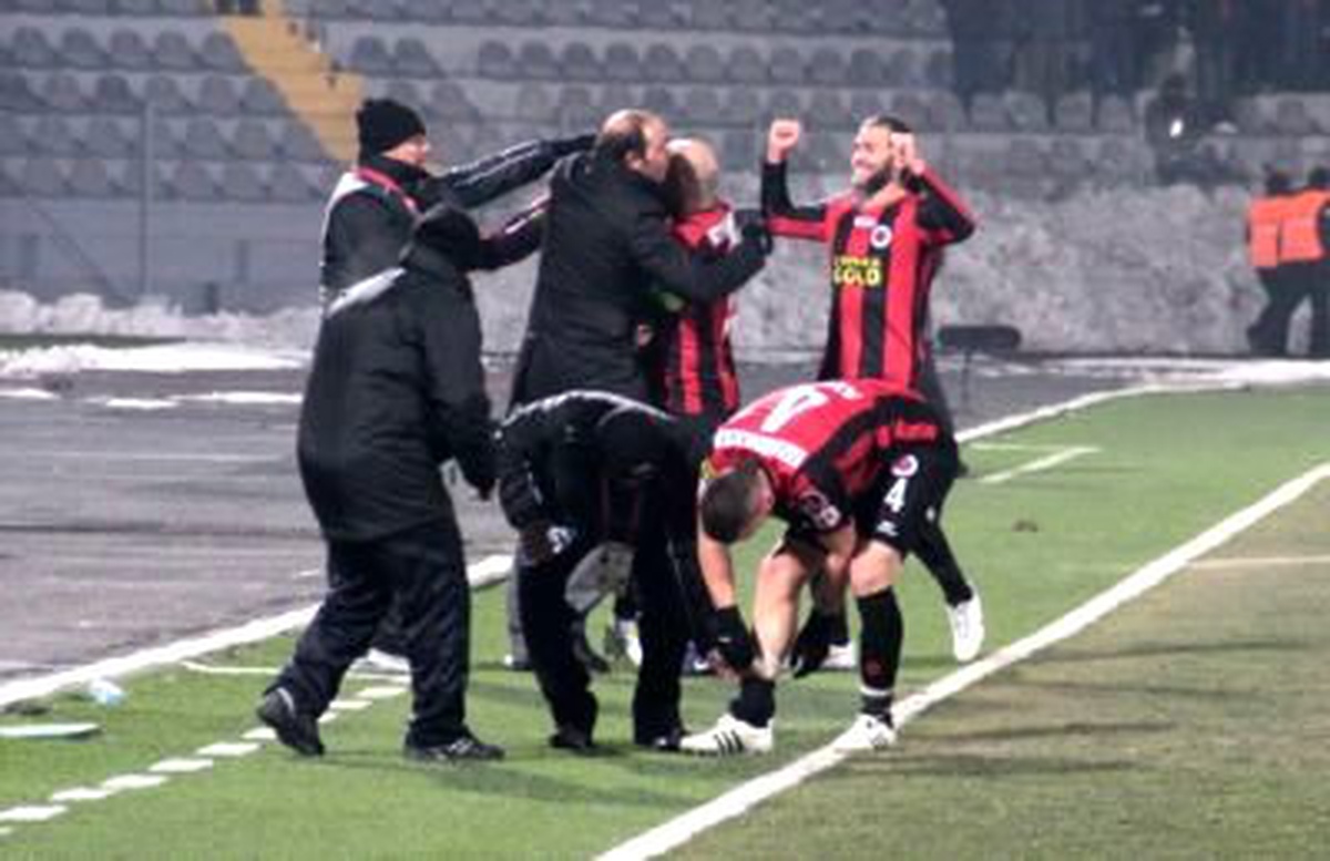 Gençlerbirliği ve Orduspor Galip