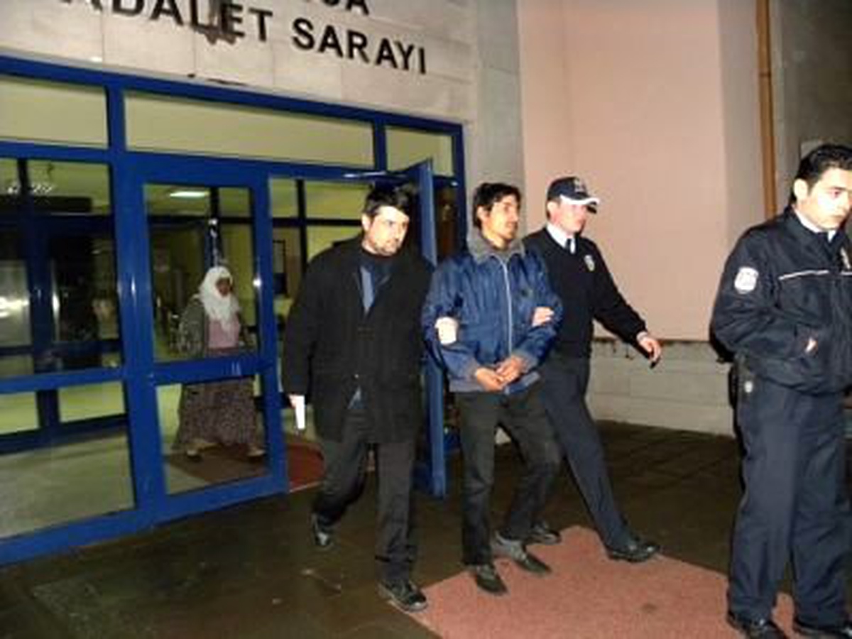 Hırsızlık Anı Güvenlik Kamerasında