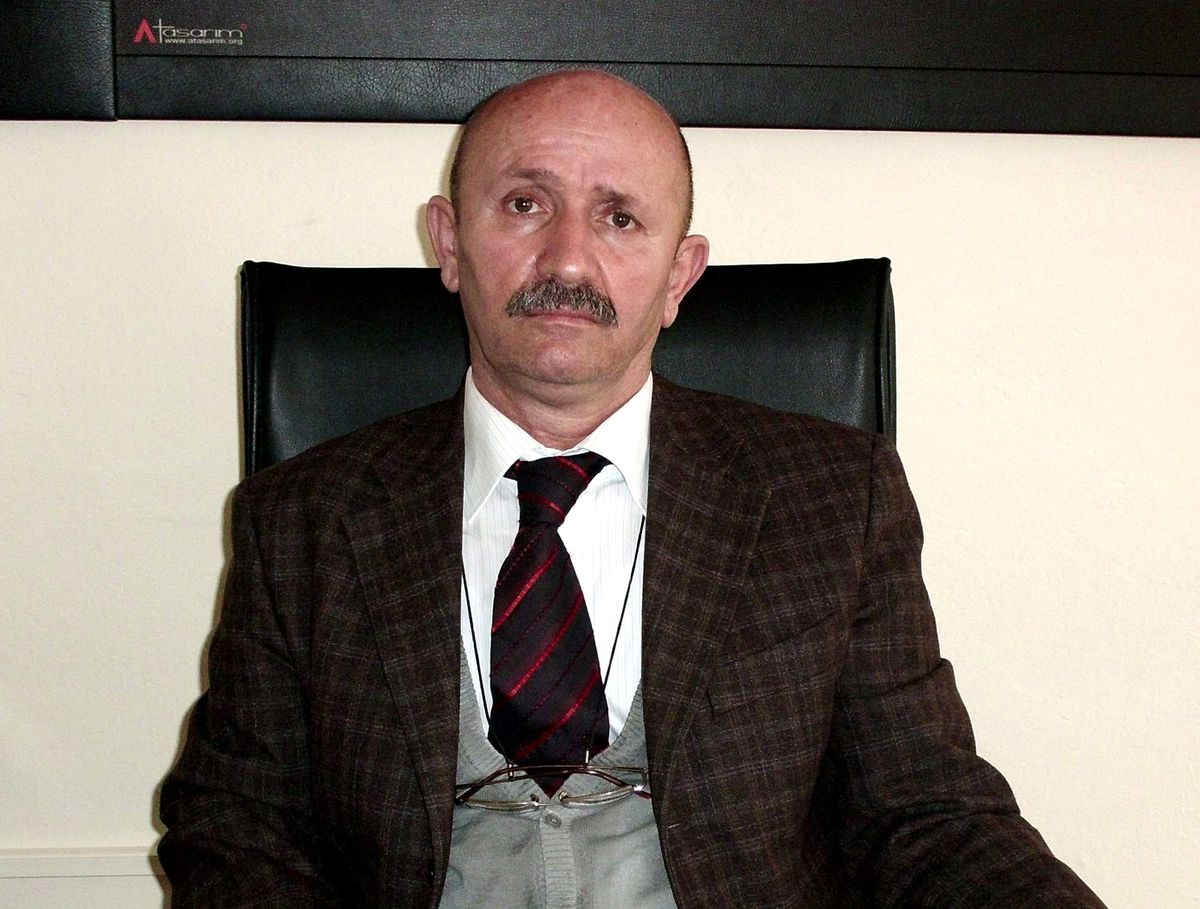 Kırşehir'de Kamuya Ait 4 Araç Hurdaya Ayrıldı