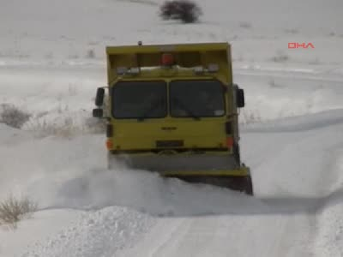 Köy Yolları Açılıyor