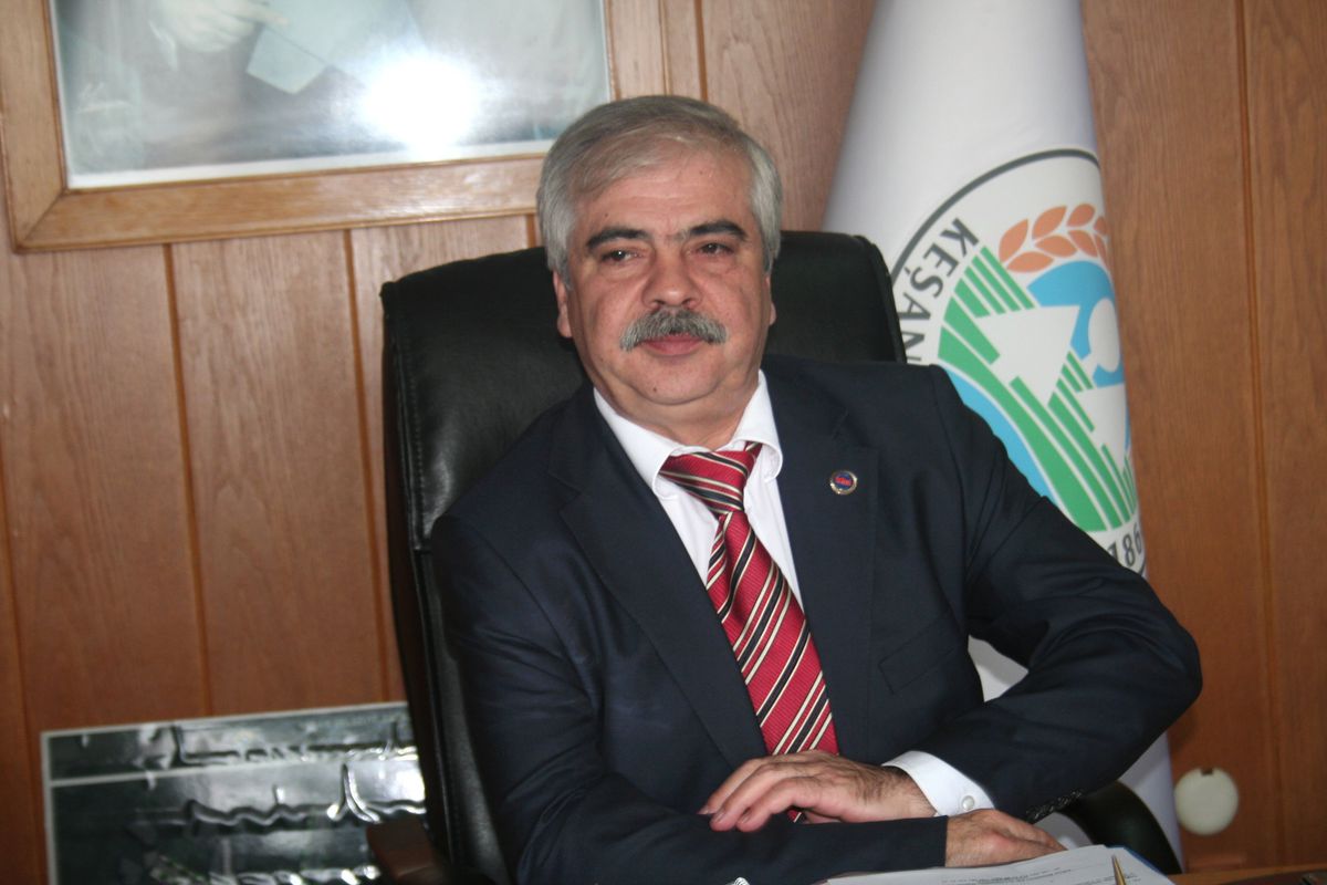 Mehmet Özcan'ın Yerine, Yılmaz Karataşoğlu Vekalet Ediyor.