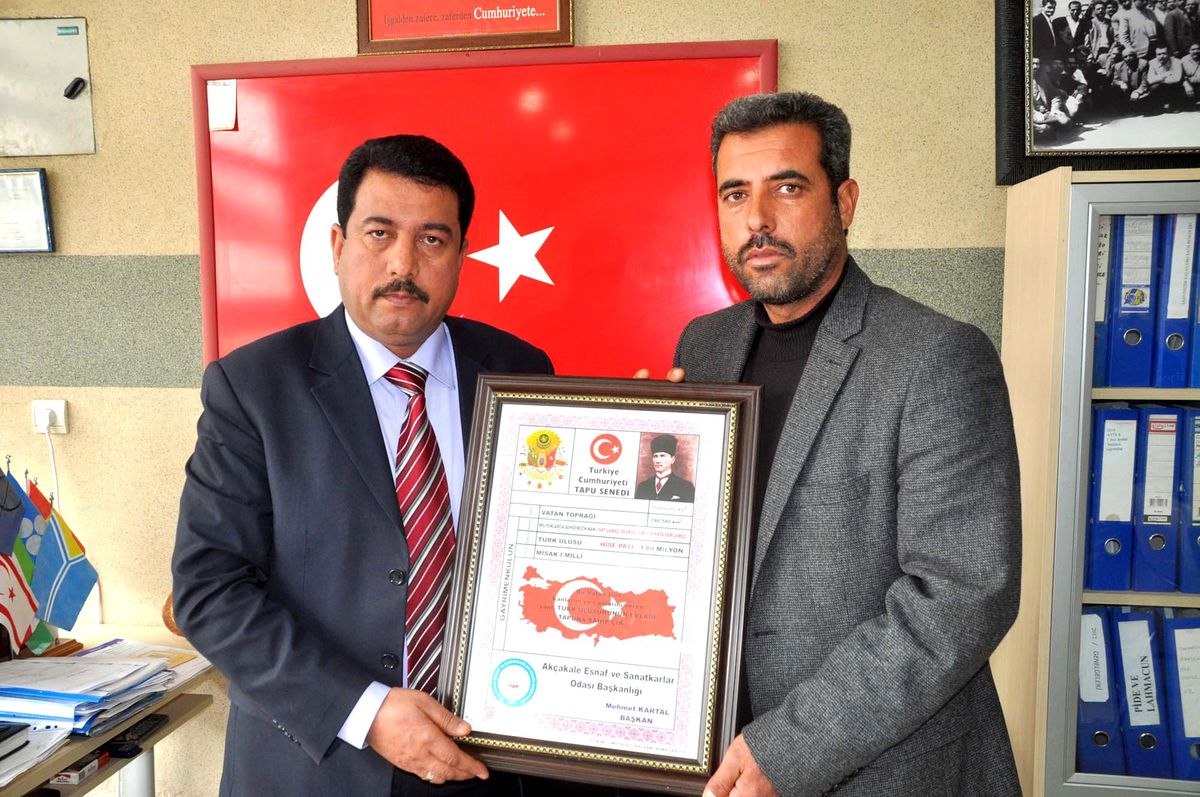 Örnek Esnafa Türkiye'nin Tapusu Verildi