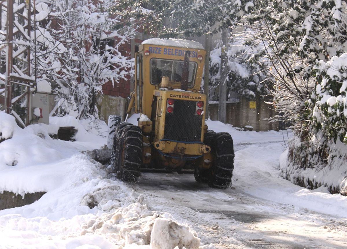 Rize Belediyesi'nin Kar Çalışmaları