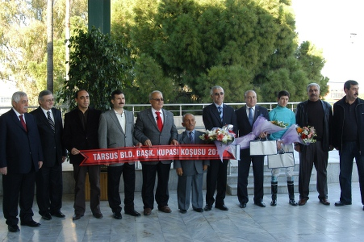 Tarsus Belediye Başkanlığı Koşusu Cumartesi Günü Yapılacak
 
