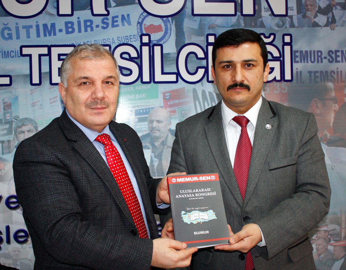 'Toplu Sözleşme Yasası İstediğimiz Şekilde Meclis'ten Geçmezse Meydanlara İneceğiz'