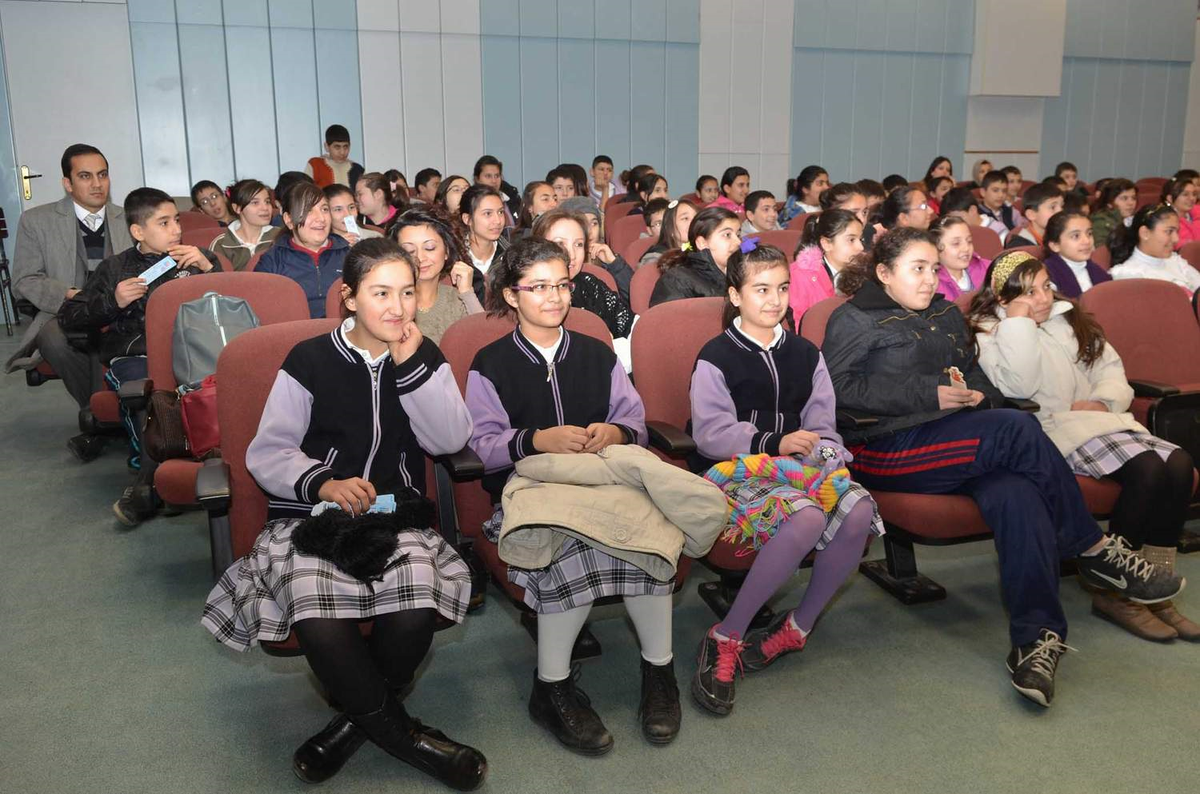 Çocuklardaki Dikkat Dağınıklığında Medya ve Aile Semineri