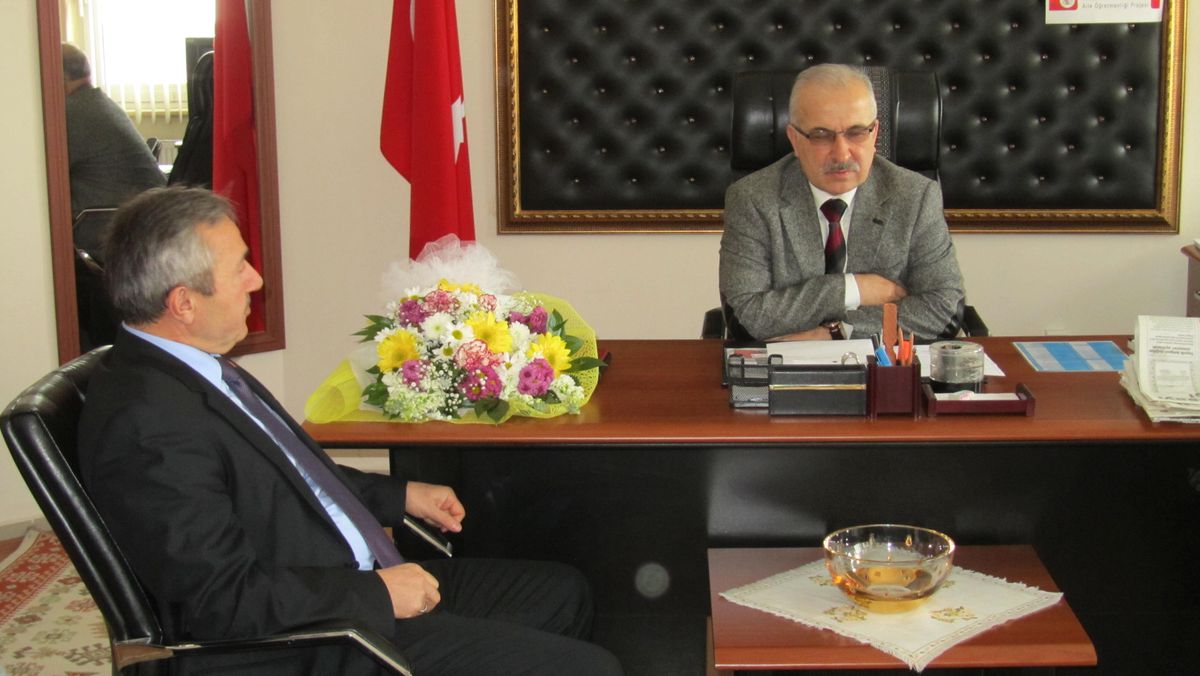 Düzce İl?milli Eğitim?müdürü Murat Yazıcı Görevine Başladı
