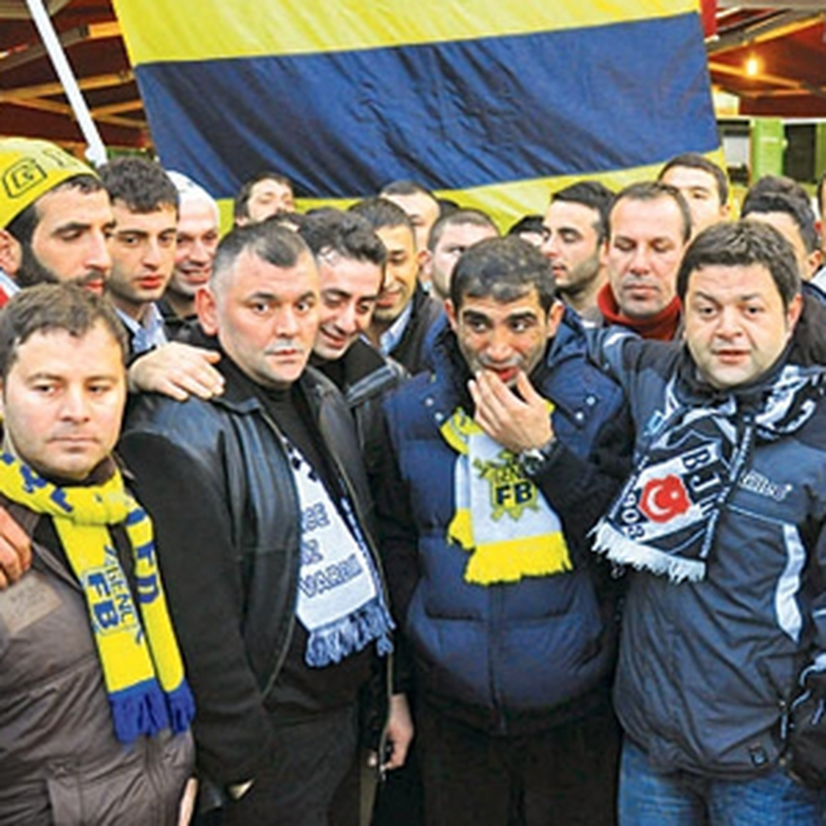 Fenerbahçe Tribün Liderleri: Galatasaraylılar İçin de Pankart Açacağız