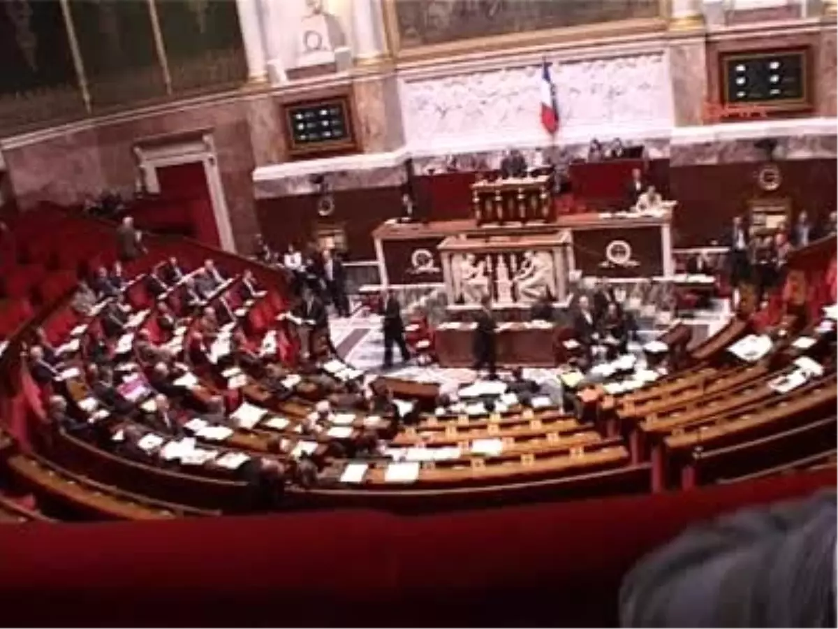 Fransa'da Kabul Edilen Ermeni Yasası