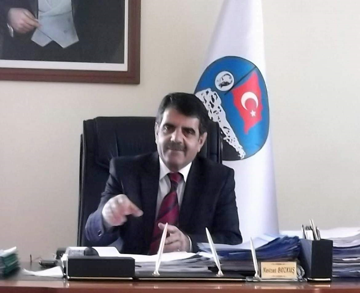 Kars Belediye Başkanı Nevzat Bozkuş;