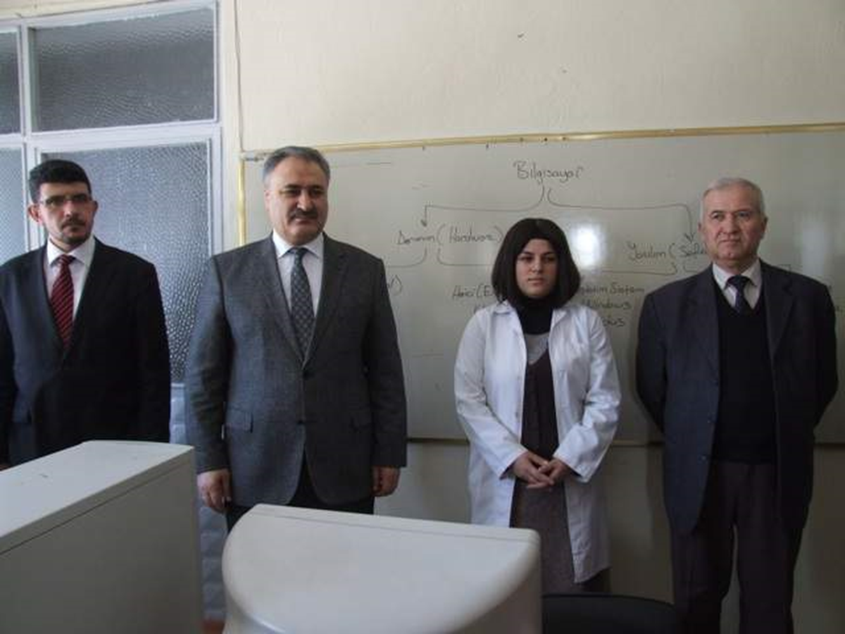 Niğde'de İmamlara Bilgisayar Kursu