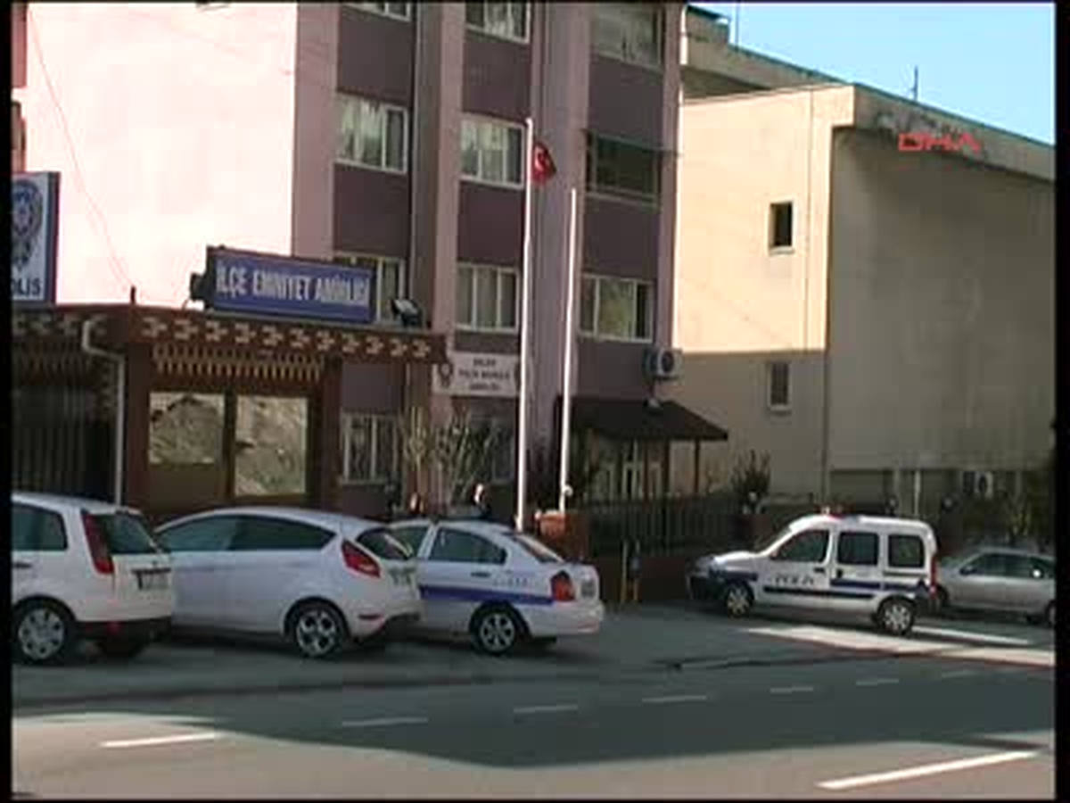 Oğlunu Uyuşturucu Kuryesi Yaptı