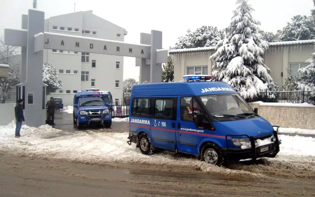 Jandarmadan Uyuşturucu Tacirlerine Nefes Kesen Operasyon