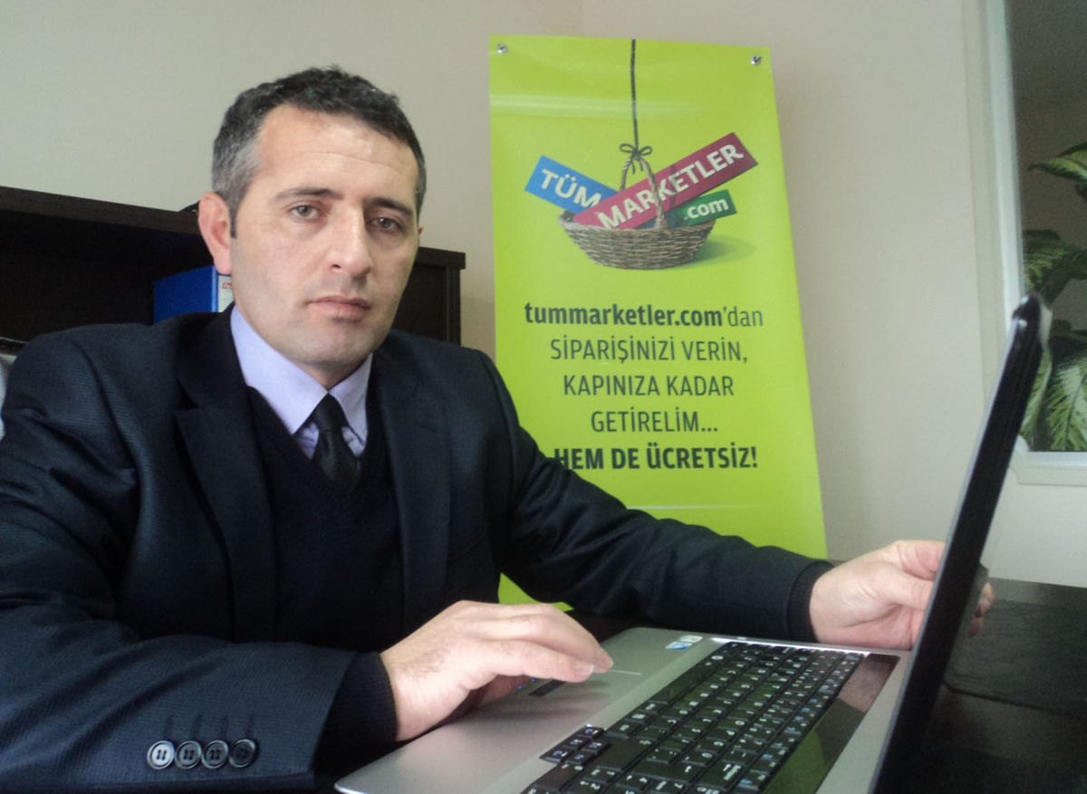 Kar Yolları Kapayınca Marketler Kapıya Geldi