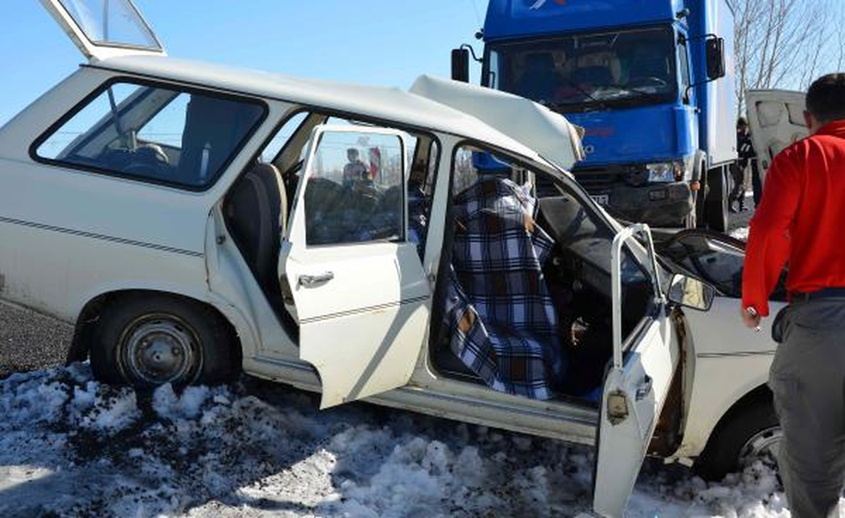 Kütahya'da Kamyon Faciası: 2 Ölü