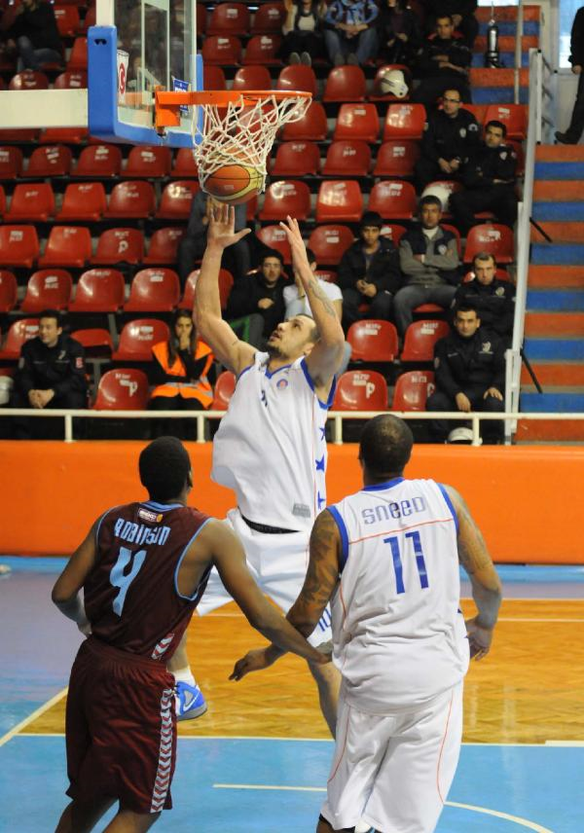 Mersin Büyükşehir Belediyesi - Trabzonspor: 92-80