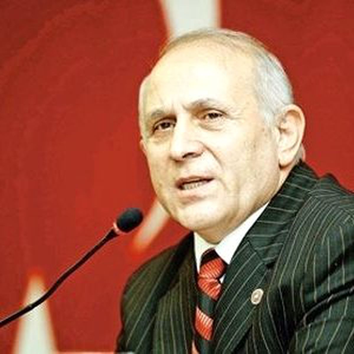 'Başkanlık Sisteminde Israrcı Değiliz'