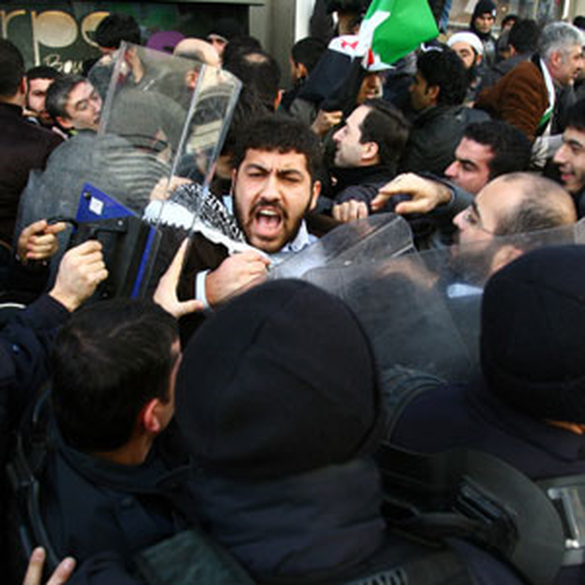 İstanbul'da Suriye'deki Olayları Protesto