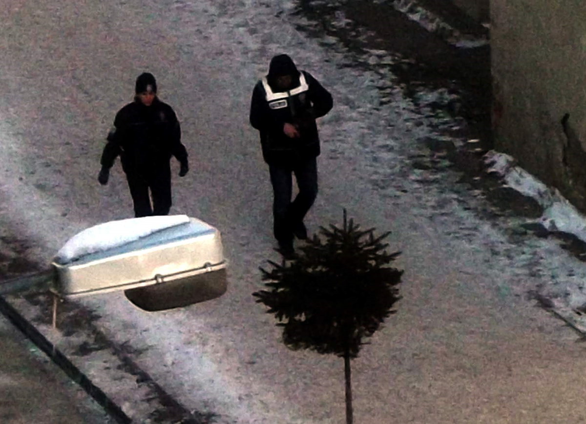 Kars\'ta Yaya Polis Devriyesi Uygulaması Vatandaşların Yüzünü Güldürdü