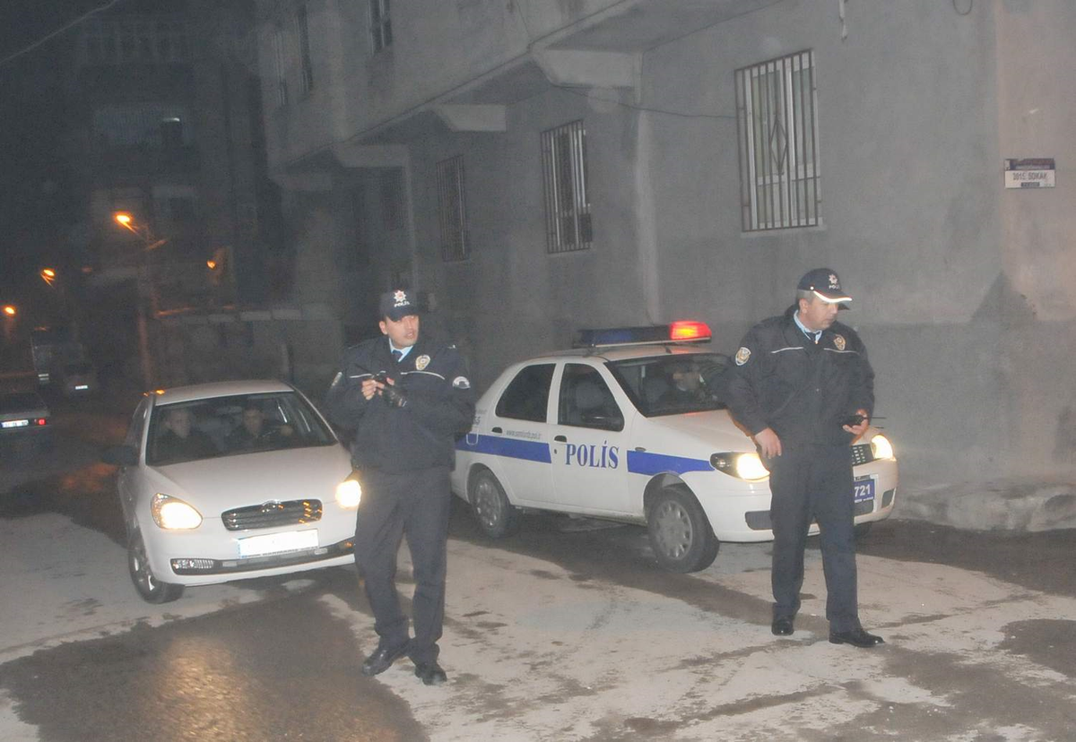 Şanlıurfa\'daki İkinci Silahlı Saldırıyı Polis Önledi