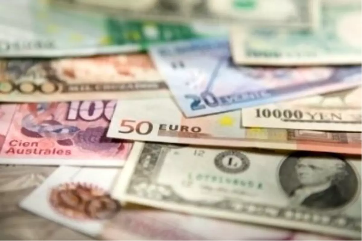 Dolar 1,7530 Liradan Haftaya Başladı