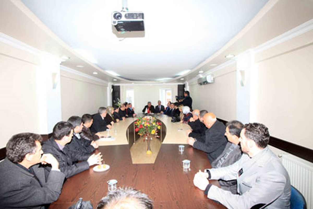 Hizmet Gemimizi Yürütüyoruz