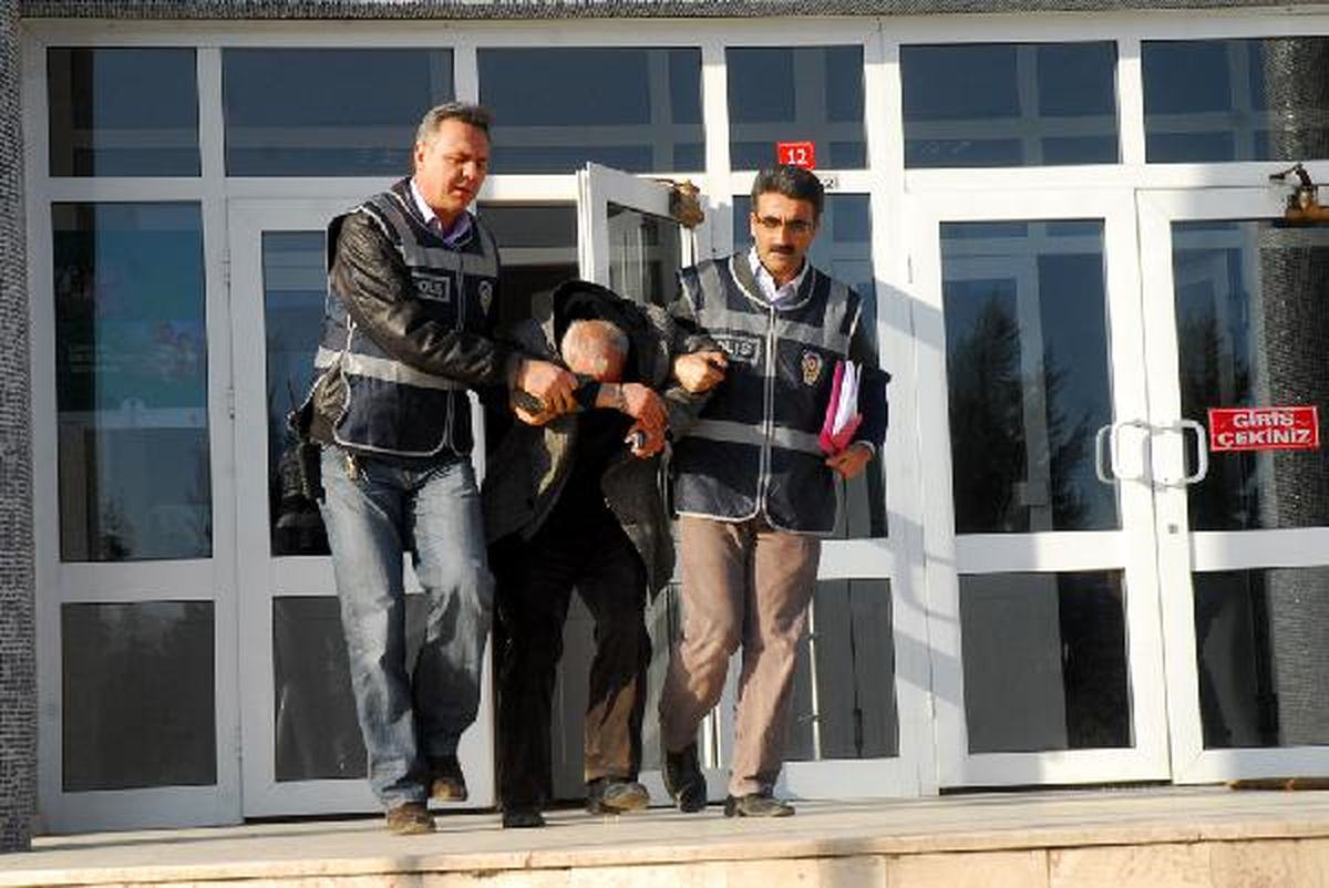 Yalova'da 60 Yaşındaki Hırsız Tutuklandı