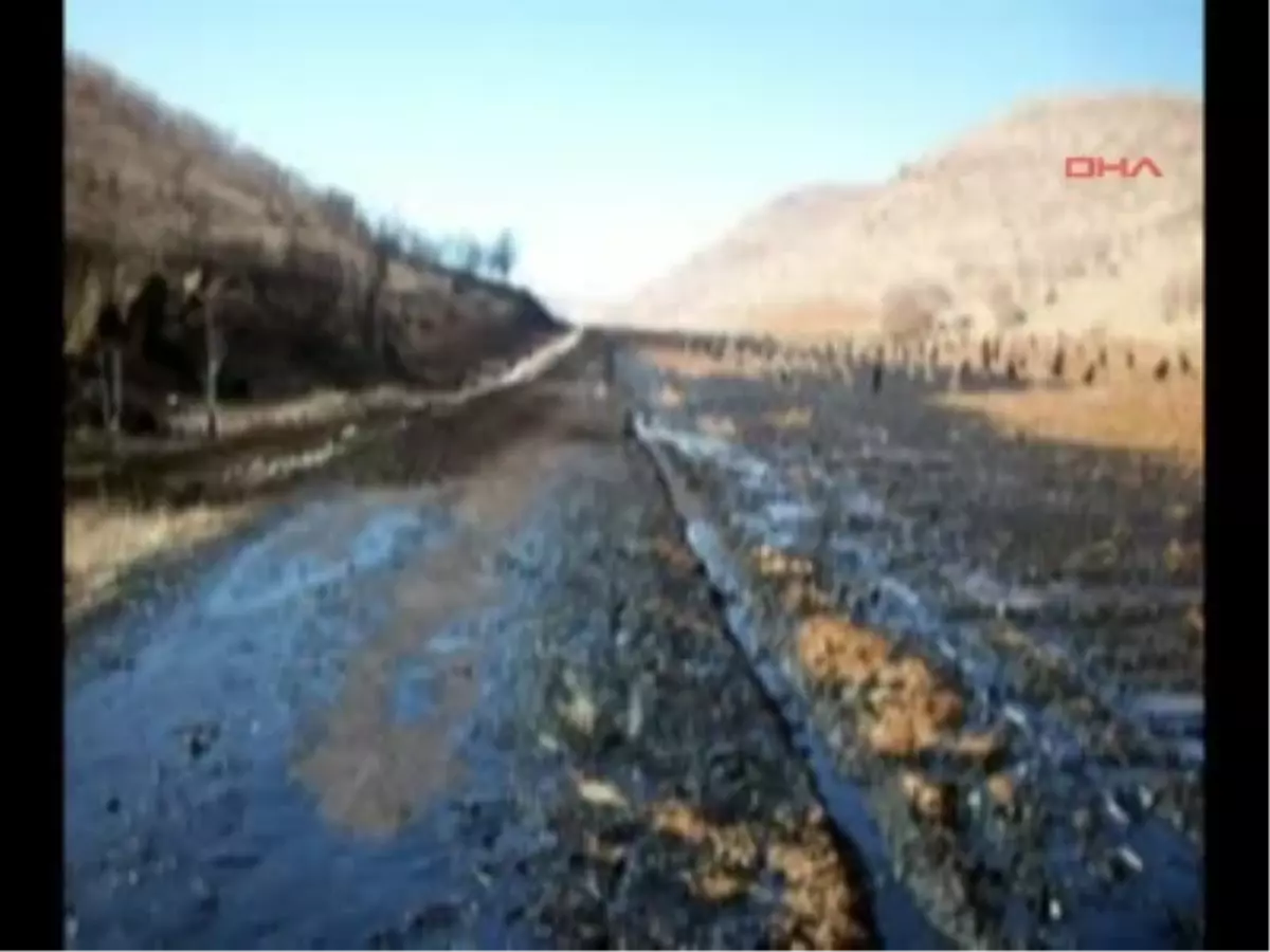 Yumurtalık Boru Hattına PKK\'dan Sabotaj; Petrol Tarlalara Aktı