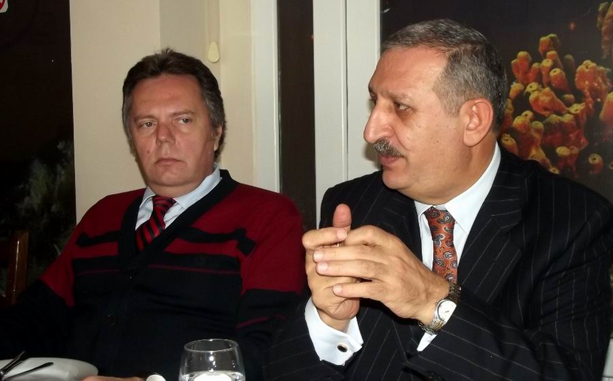Aytugeb'in Yemekli Toplantısında Türsab Tartışması