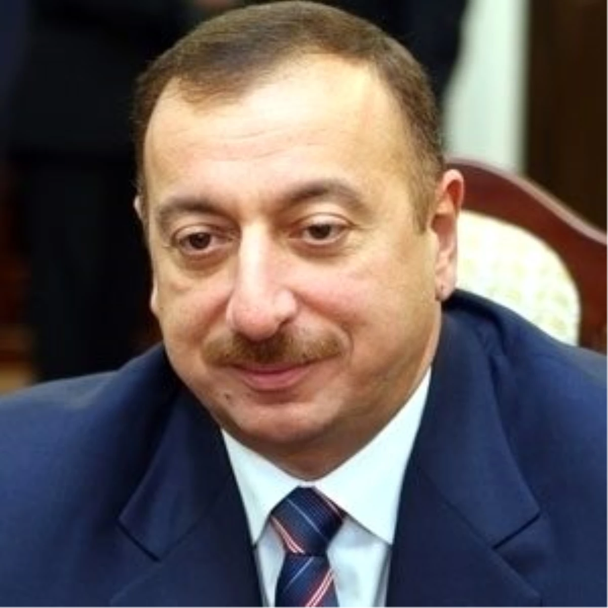 Azerbaycan Cumhurbaşkanı Aliyev, Fransız Senatörleri Kabul Etti