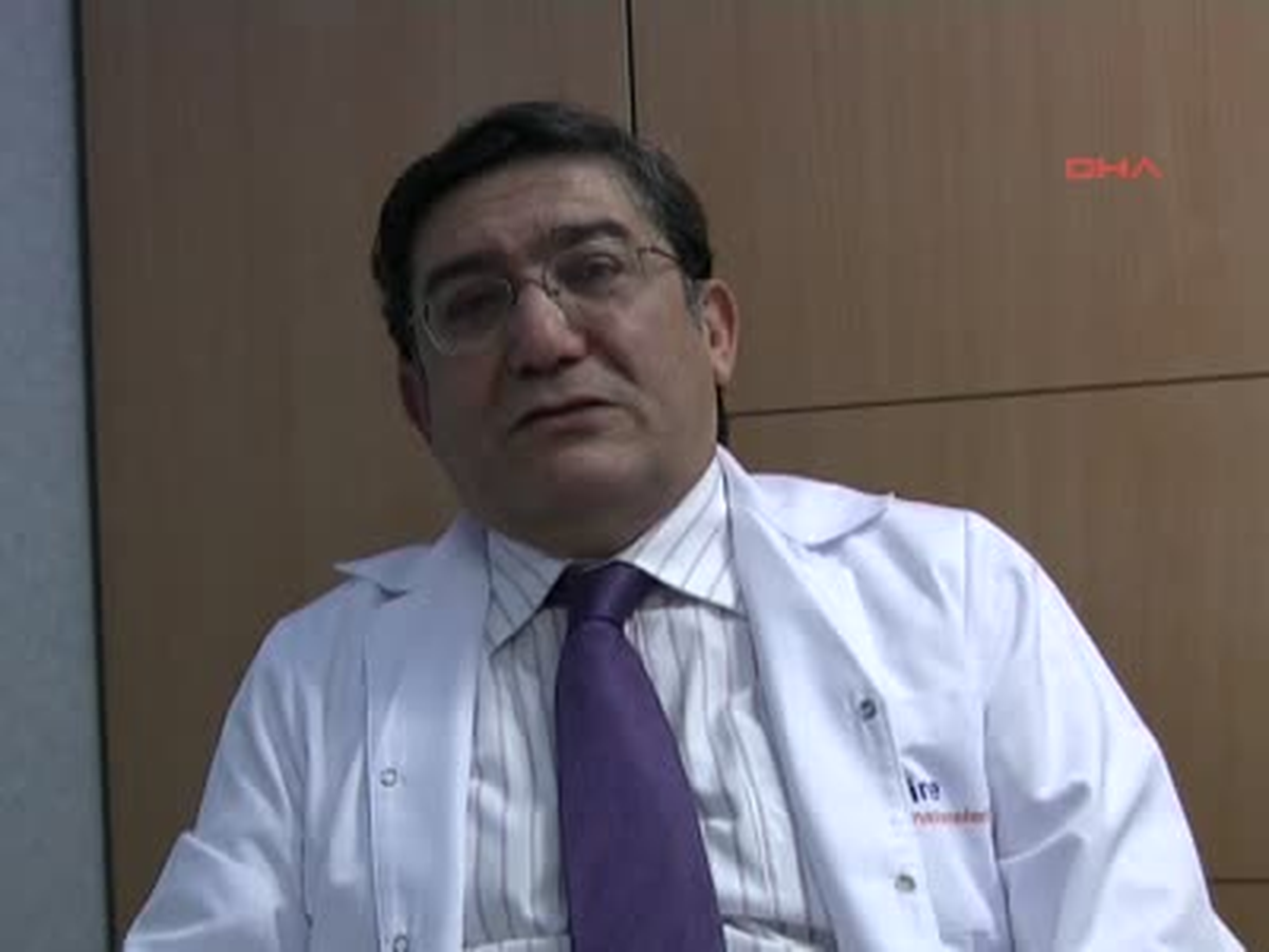 İnce Bağırsağından İdrar Kesesi Yapıldı