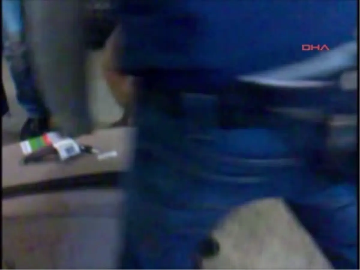 İran\'dan Gelen Ailenin 10 Bavulundan da Uyuşturucu Çıktı