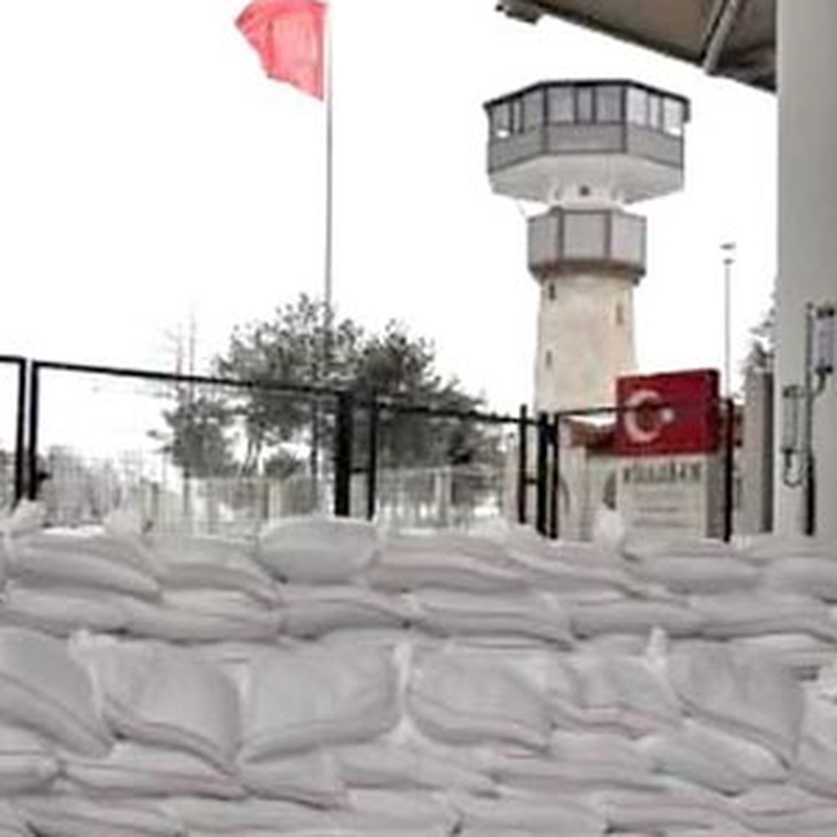 Kapıkule'de Taşkına Karşı Kum Torbalı Önlem