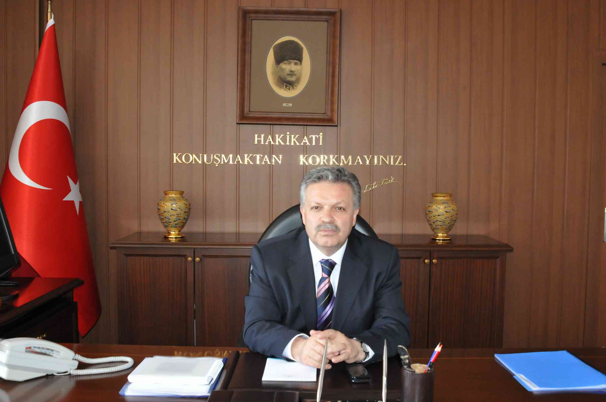 Karaman Valisi Süleyman Kahraman'dan Taziye Mesajı