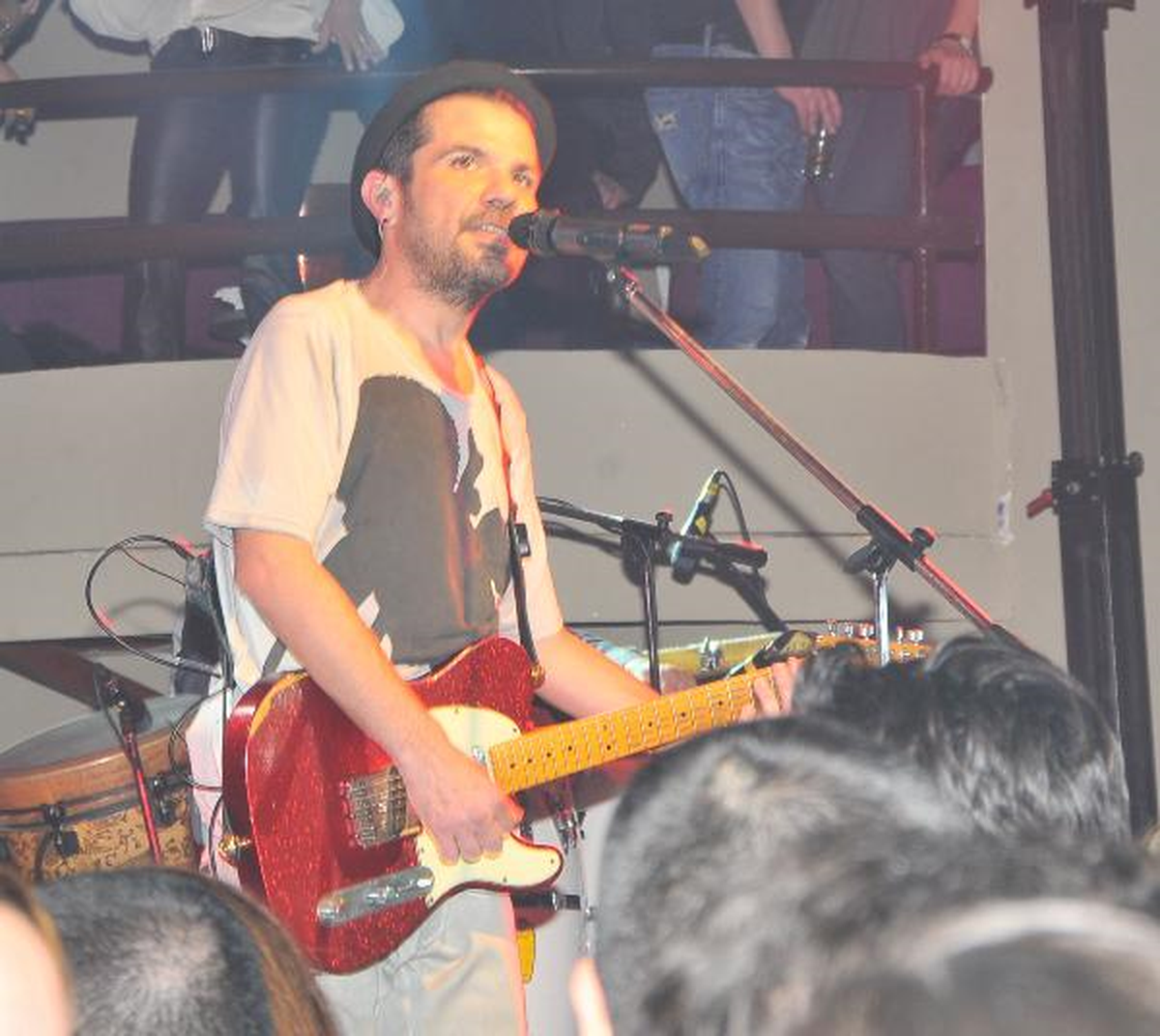 Kenan Doğulu Uludağ'da Üniversitelileri Coşturdu