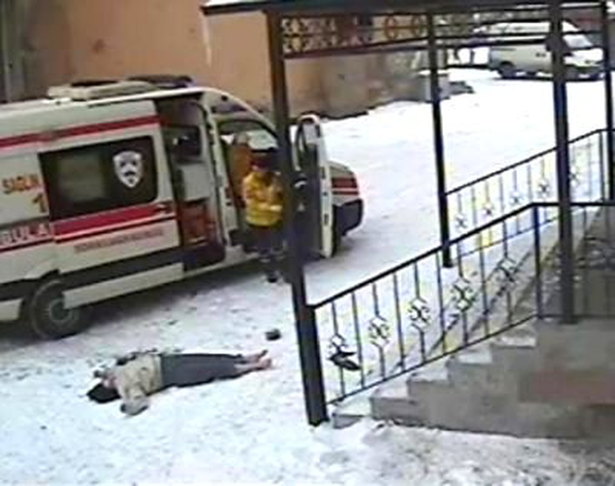 İntihar Güvenlik Kamerasına Yansıdı