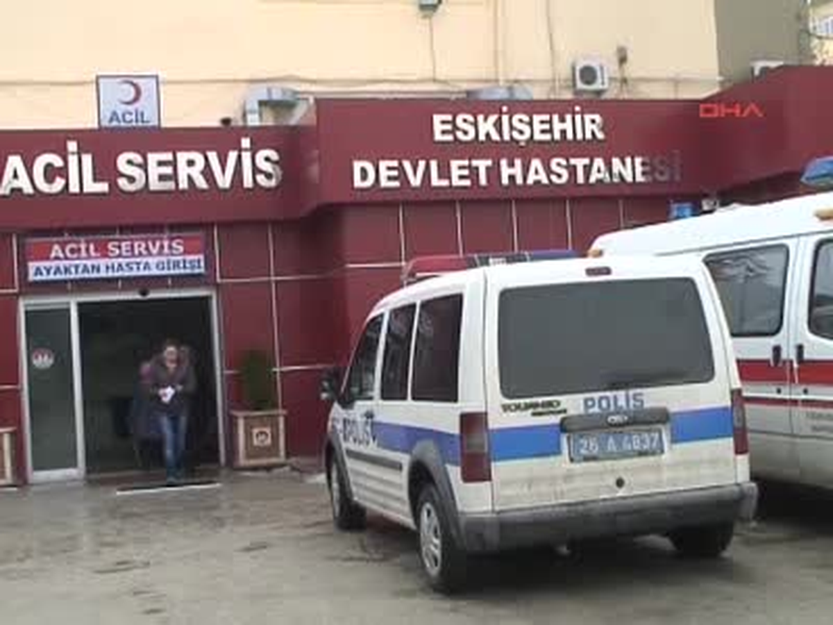 4'üncü Kattan Düşen 4 Yaşındaki Kız Yaralı Kurtuldu