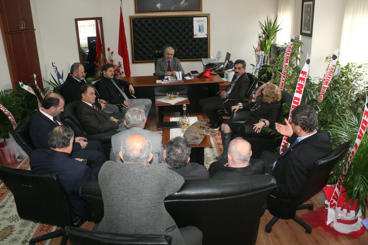 Düzce İgm Üyeleri Yeni Milli Eğitim Müdürünü Ziyaret Etti