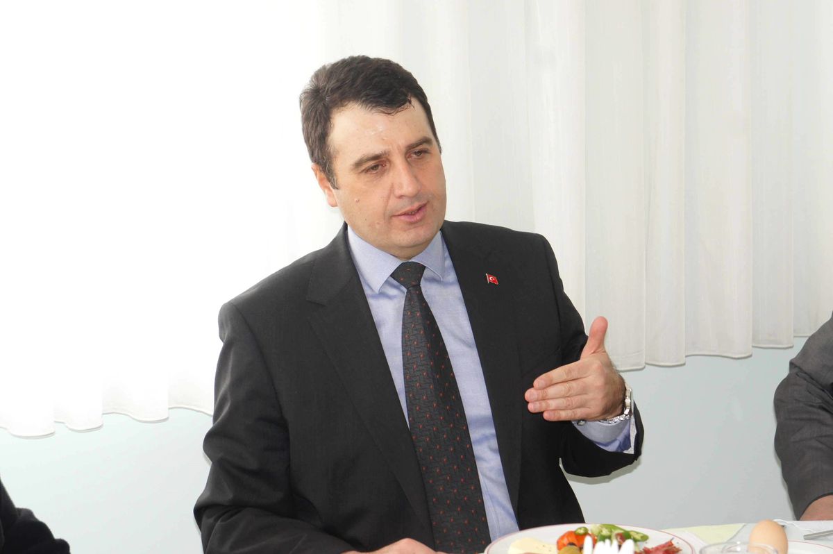 Genel Sekreter Karahasan, Basın Mensuplarıyla Kalvaltıda Buluştu