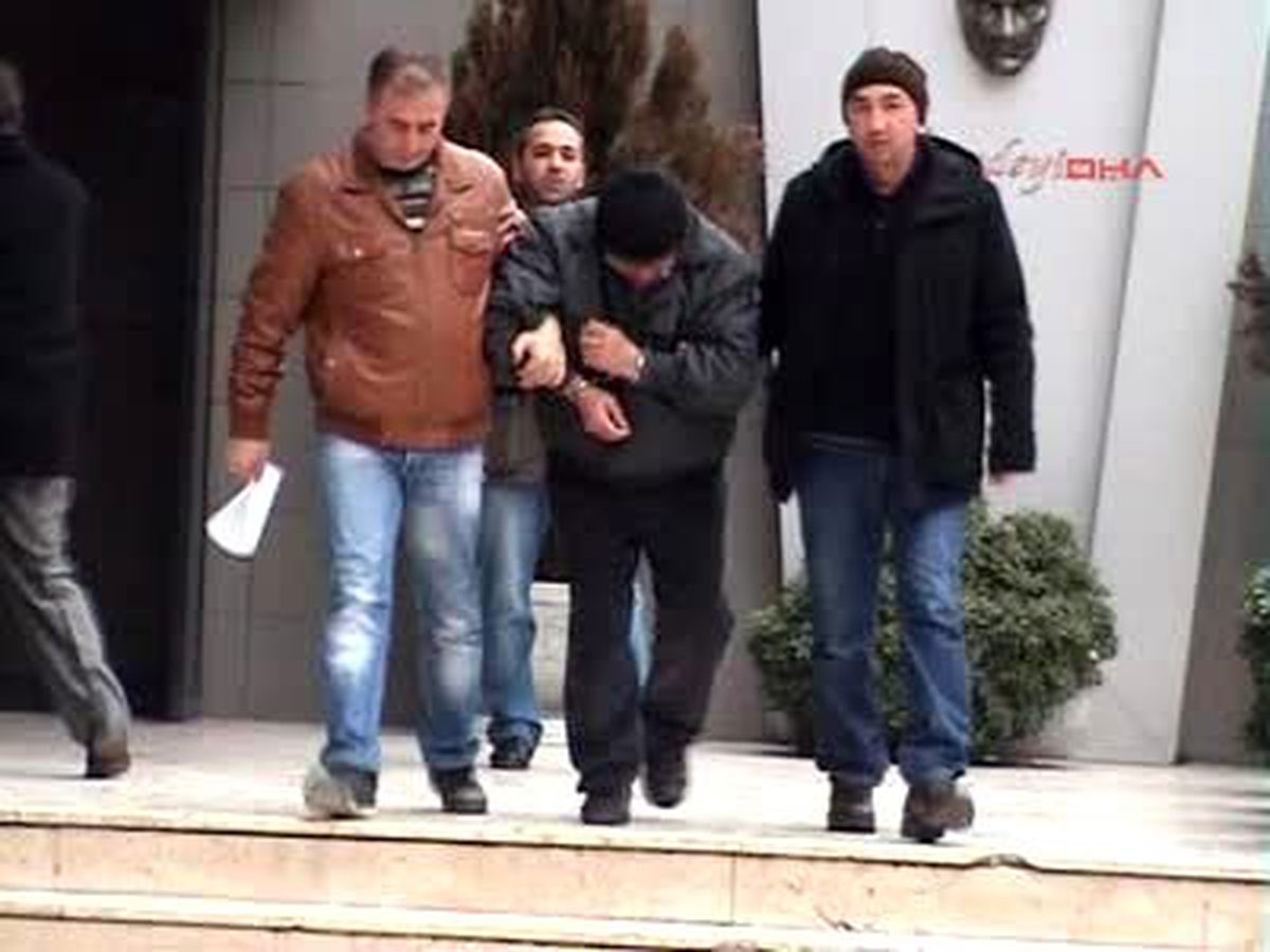 Hayır Yaptığını Söyleyerek 6 Kişiyi Dolandırdı