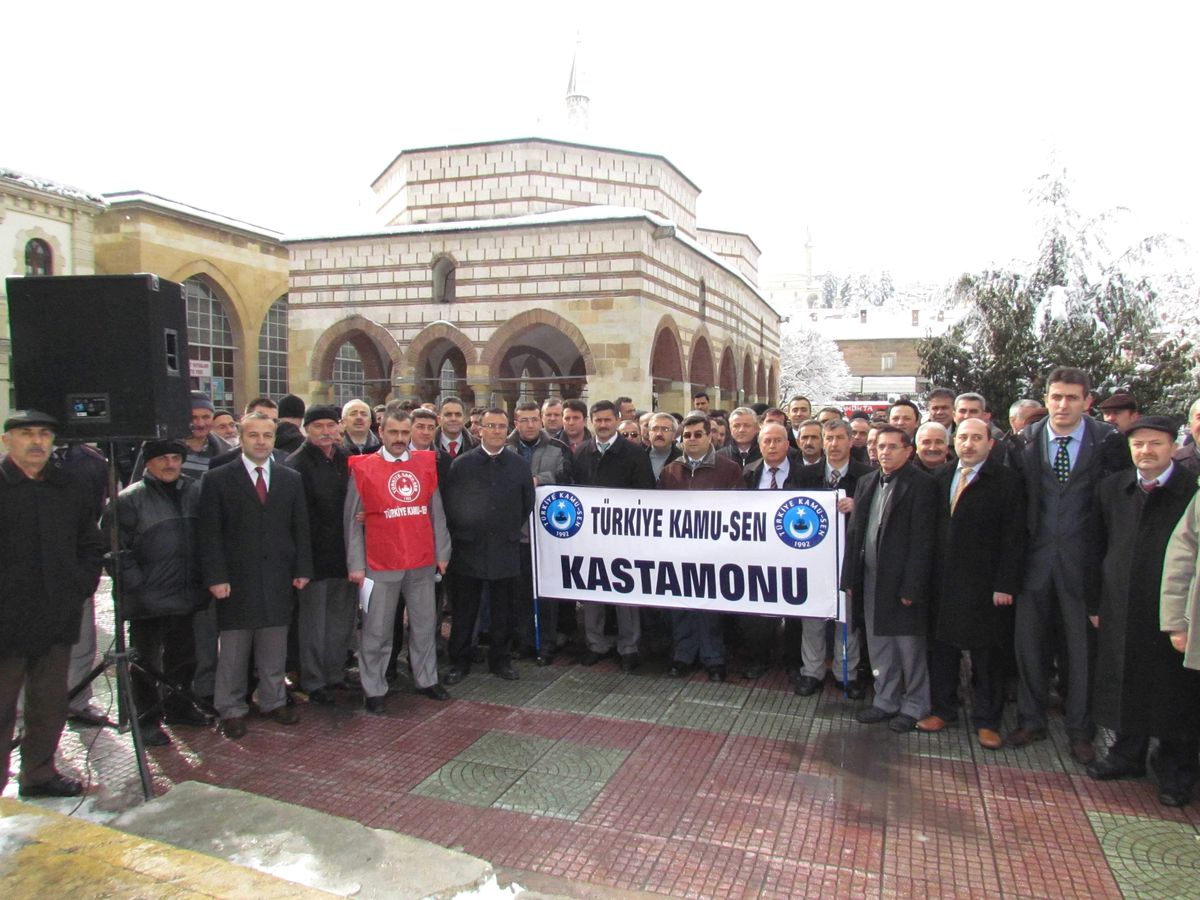 Karabacakoğlu'ndan Yasa Tasarısına Tepki