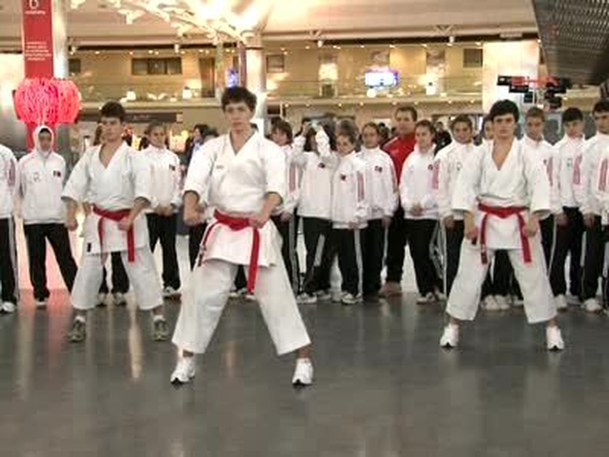 Karate Milli Takımı Azerbaycan'a Gitti