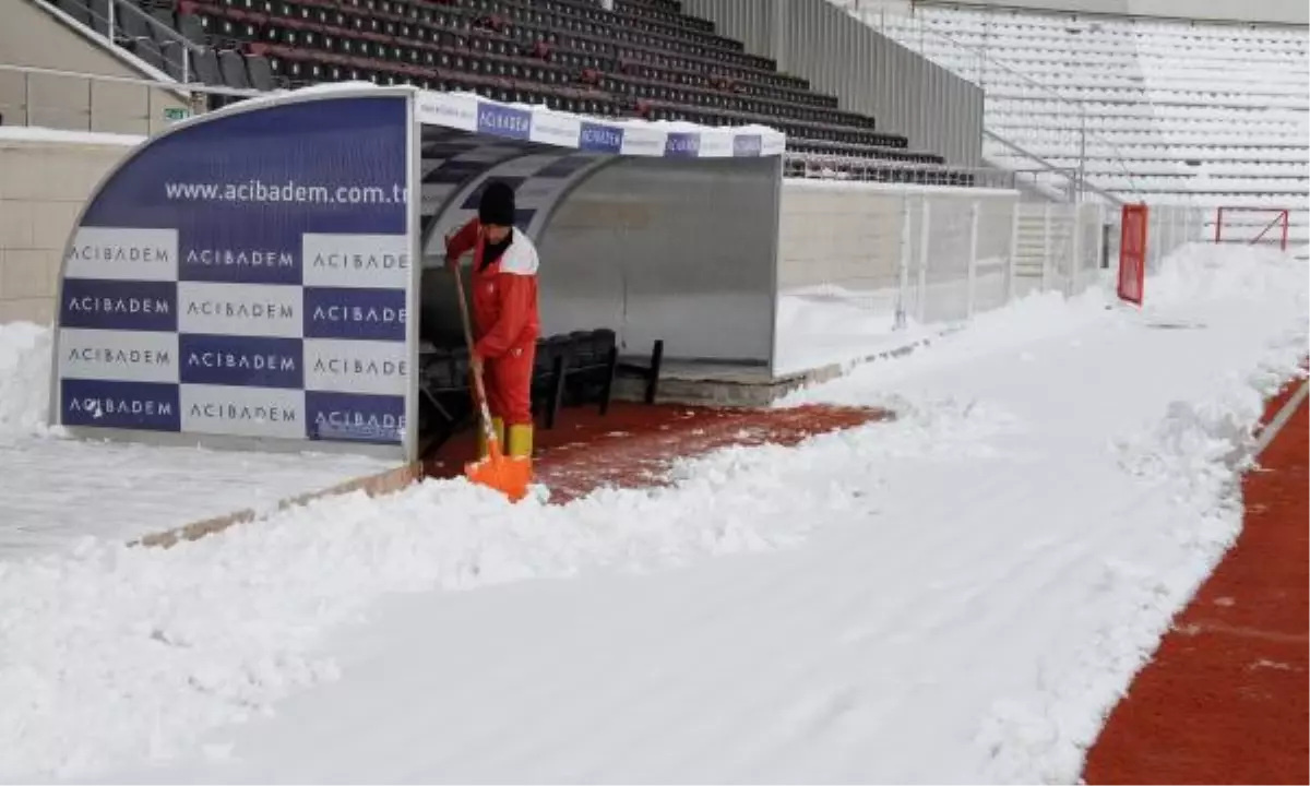 Sivas 4 Eylül Stadı Beşiktaş Maçına Hazır