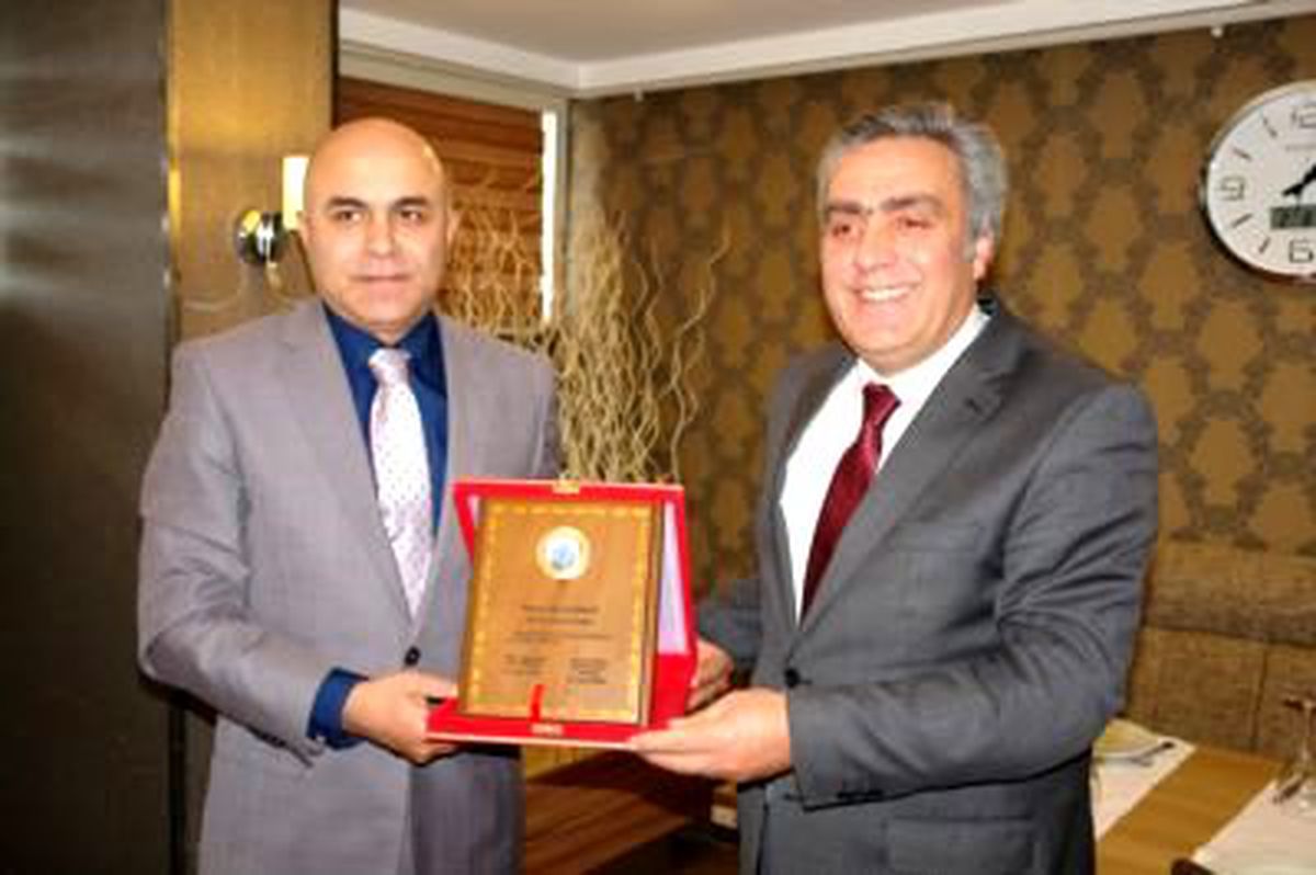 Stk'lardan Korkut'a Başarı Plaketi
