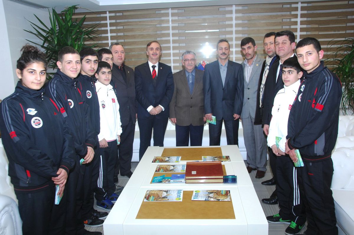 Yıldırım'dan Spora Destek