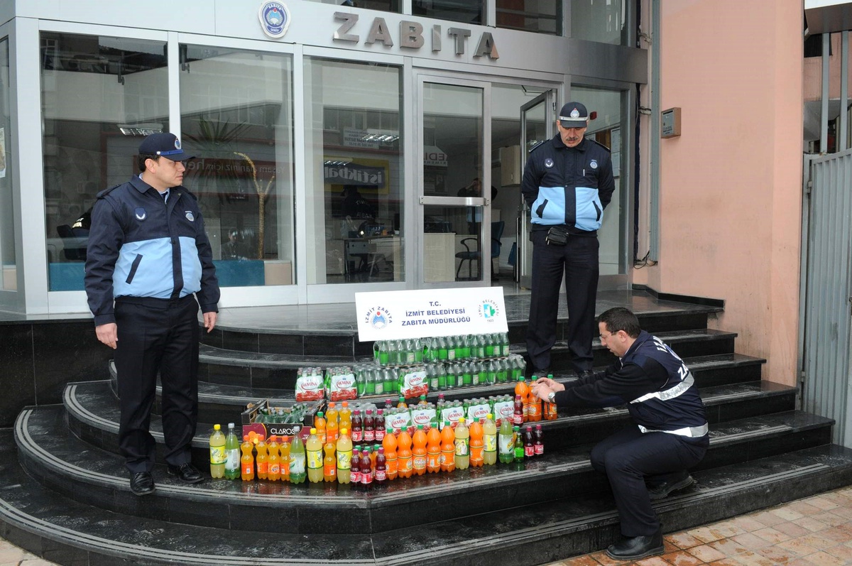 Zabıta, Vatandaşı Son Kullanma Tarihi Konusunda Uyardı