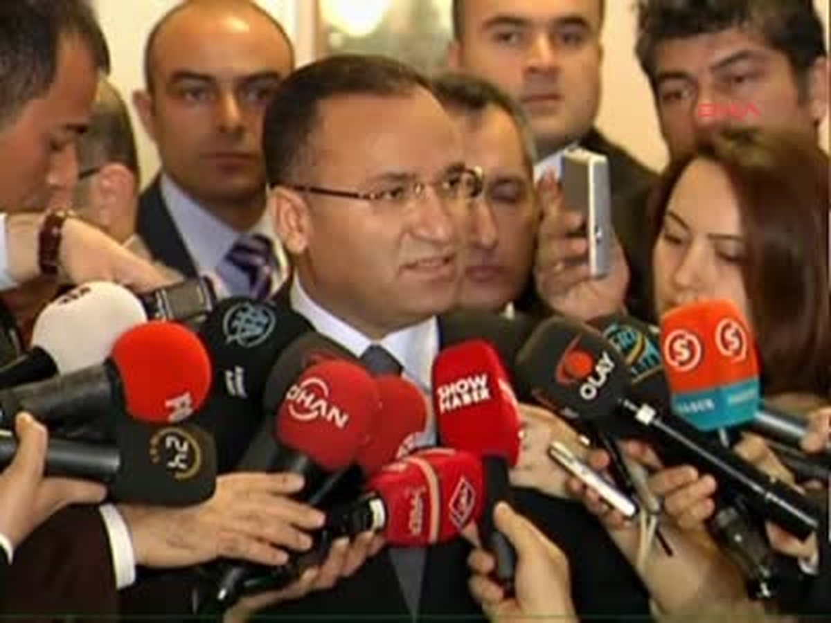 1 Bekir Bozdağ 'Mit'in Vazifesi Terör Örgütlerinin İçine Sızmak'